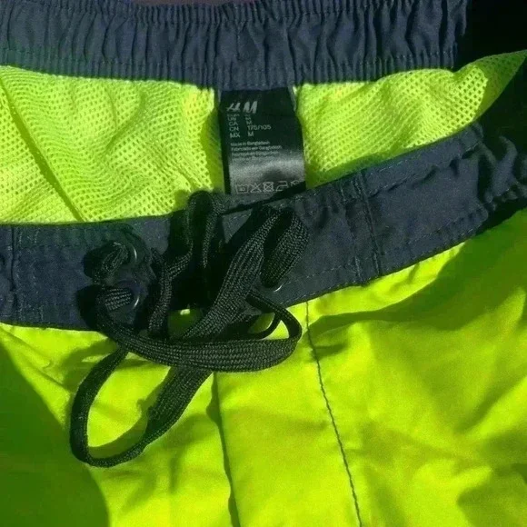 H&M swimsuit - Picture 3 of 3